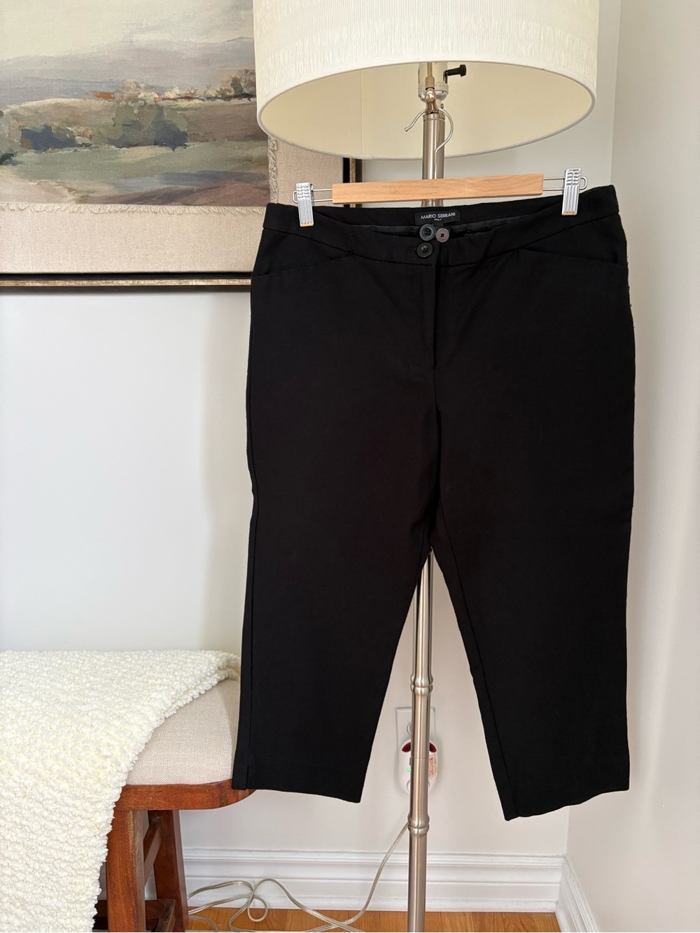 Mario Serrani Black High-Waist Capris Pants